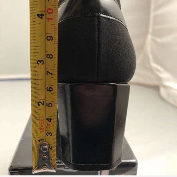 Stuart Weitzman black stretch square toe pumps 8.5 - Picture 5 of 5